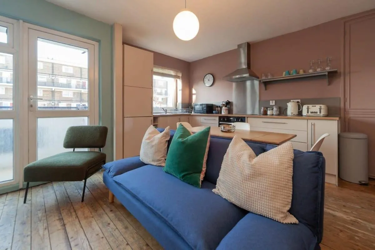 Central London Stylish 4 Bedroom Apartment United Kingdom