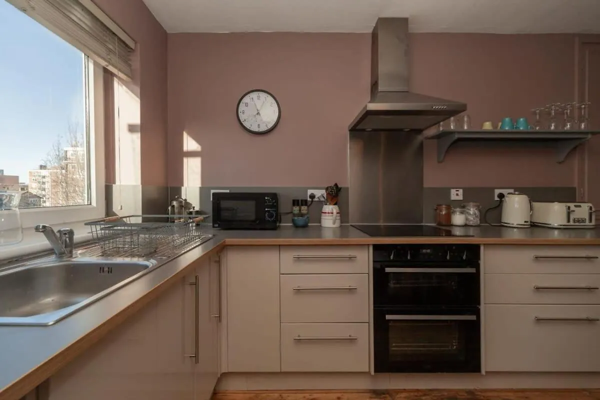 Central London Stylish 4 Bedroom Apartment United Kingdom