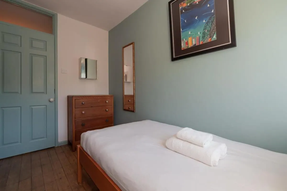 Central London Stylish 4 Bedroom Apartment United Kingdom